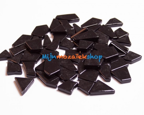 glas mozaiek puzzelsteentjes zwart