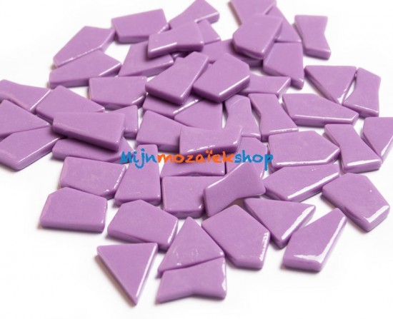 glas mozaiek puzzelsteentjes magenta