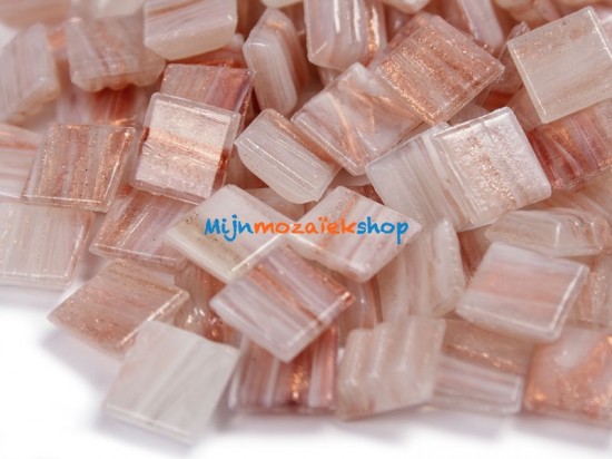 10gsm101   golden light