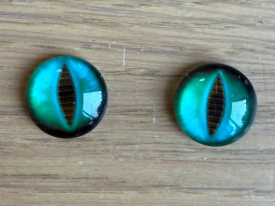 Ogen 12 mm groen-geel; per paar