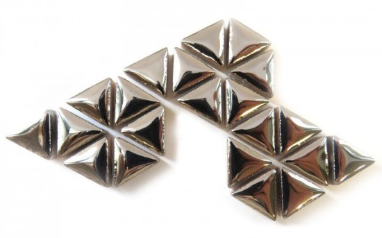 Keramiek driehoekjes - zilver