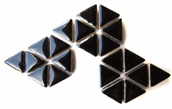 Keramiek driehoekjes - zwart