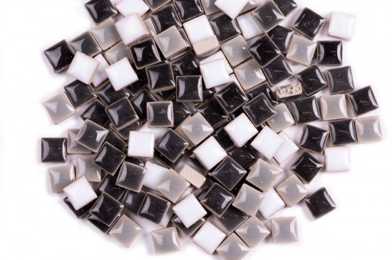 Keramiek mini squares   mix wit tot zwart 0