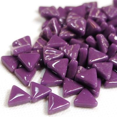Triangles 10 mm   085 deep purple