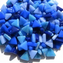 Triangles 10 mm   mix blue skies